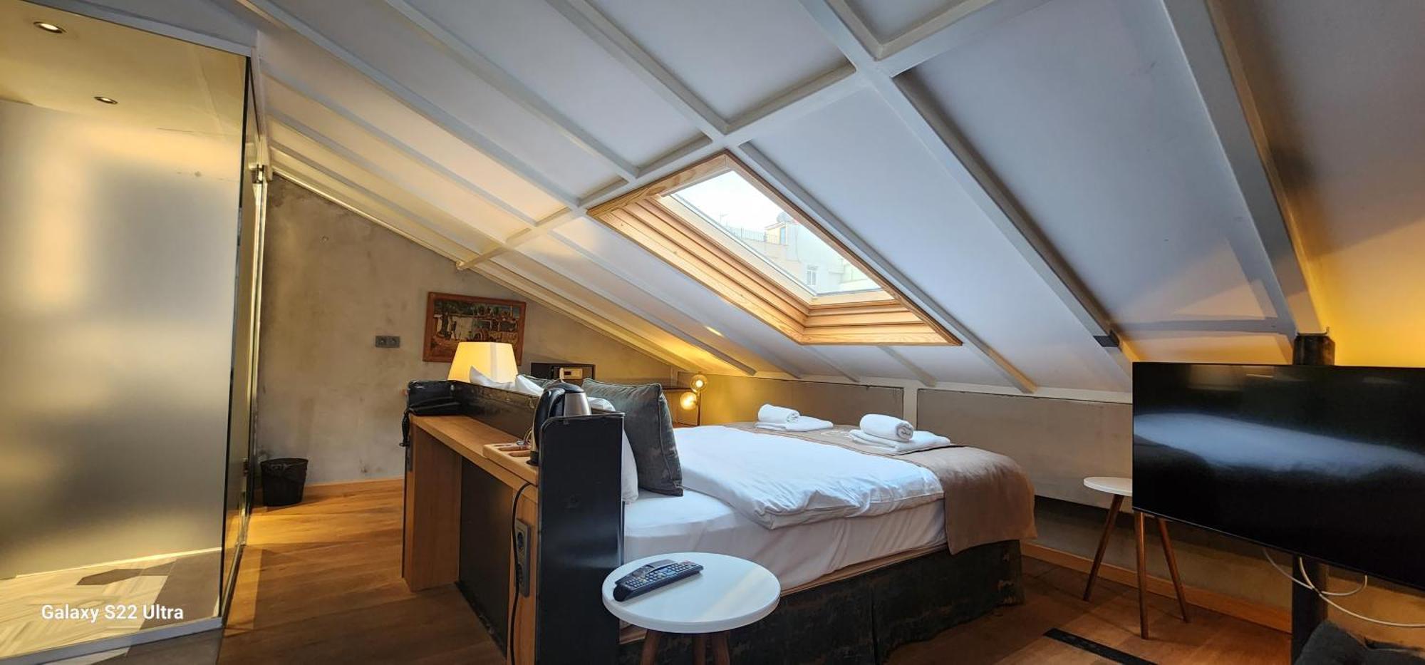 Aleksandr Pera Hotel อิสตันบูล ภายนอก รูปภาพ